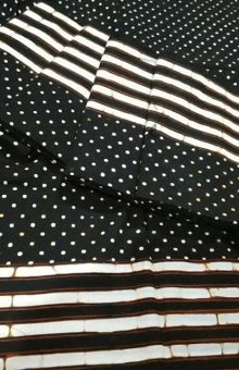 Monochrome NR0029
