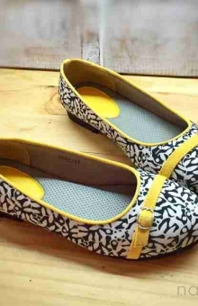 Naura Yellow